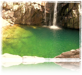 Tra montagne e cascate - (Adulto)